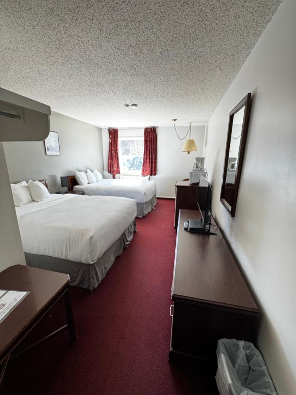 Zero-100 Motel Heron Bay Экстерьер фото