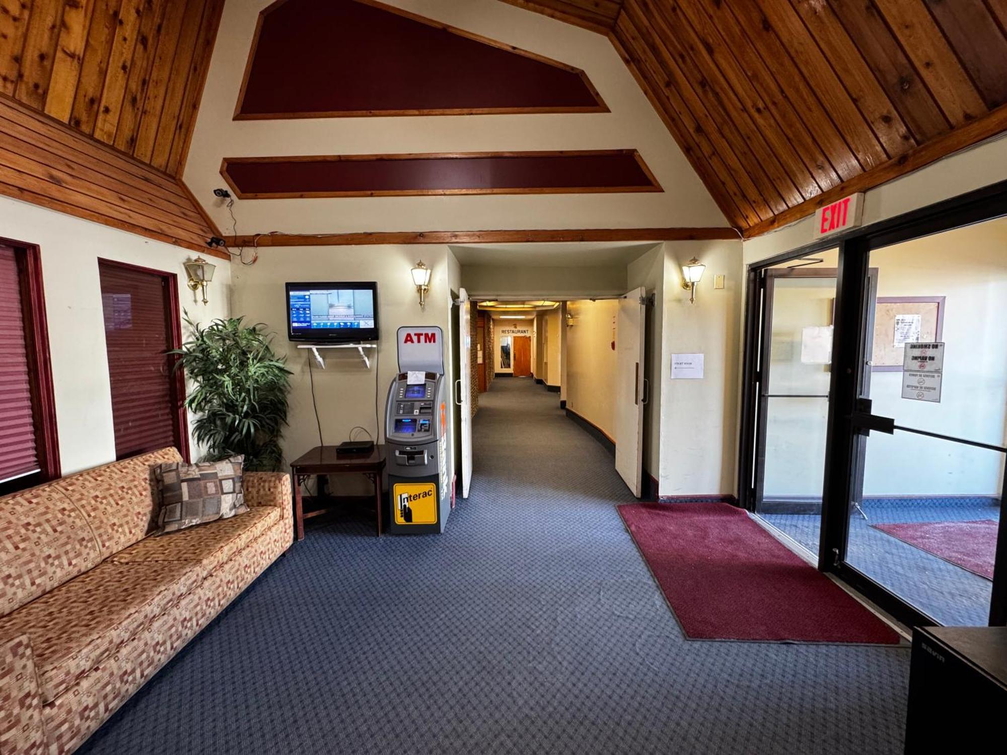 Zero-100 Motel Heron Bay Экстерьер фото