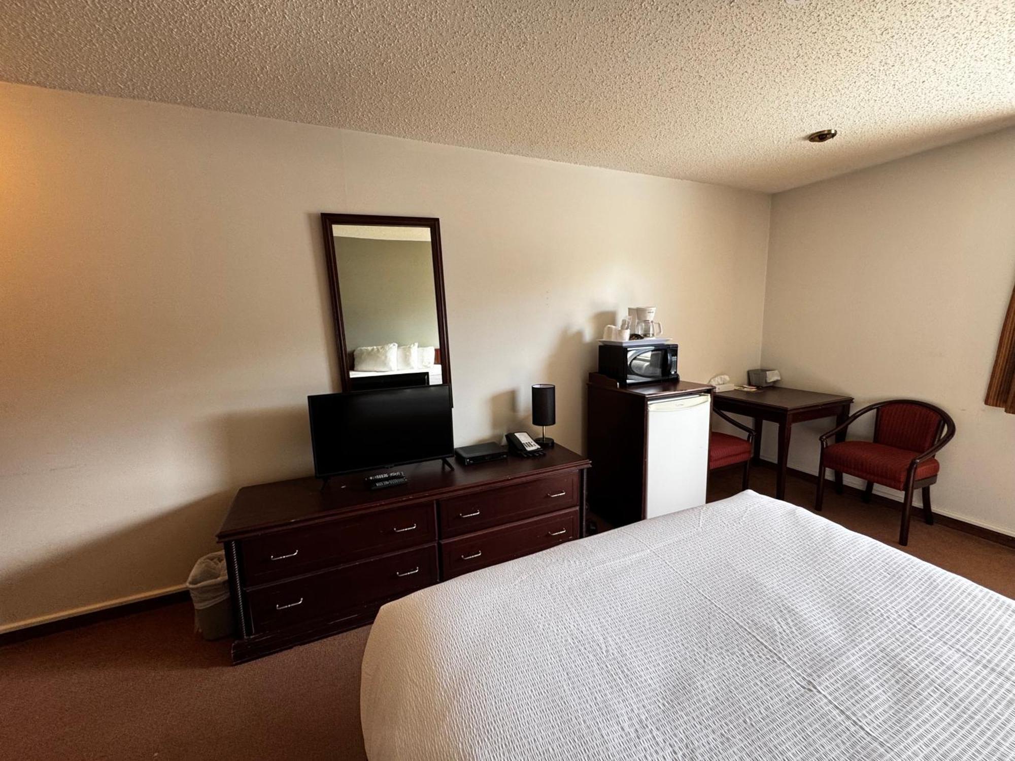 Zero-100 Motel Heron Bay Экстерьер фото