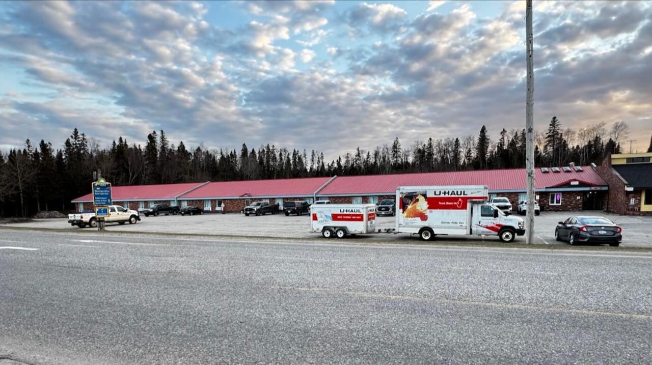 Zero-100 Motel Heron Bay Экстерьер фото